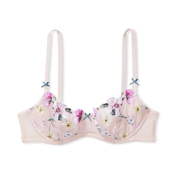 Victoria Secret Bra - Picture 4 of 4